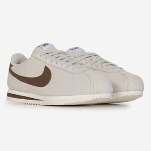 NEW Nike Cortez Sneakers in Beige Brown Suede